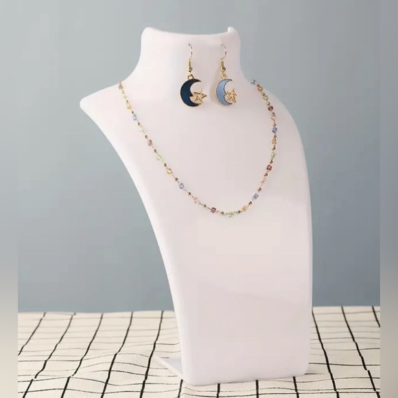 Posher’s Dream Seller’s Wholesale Bundle- $1340 Items - Picture 15 of 16